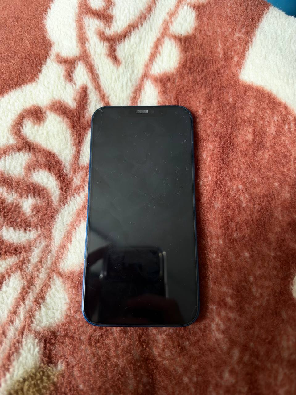 iPhone 12 64GB
