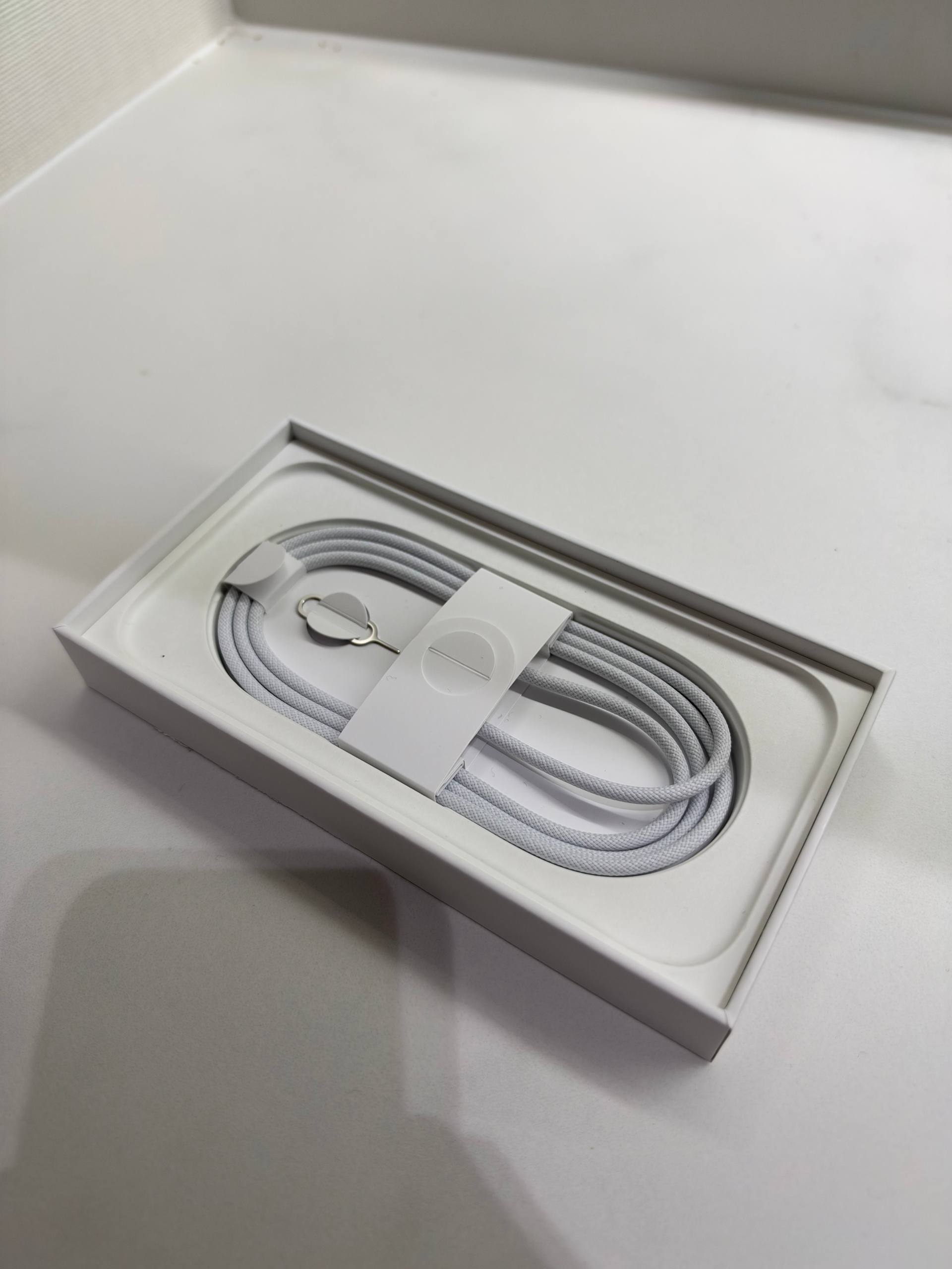 iPhone 17 Pro 256 GB Silver (SIM + eSIM)