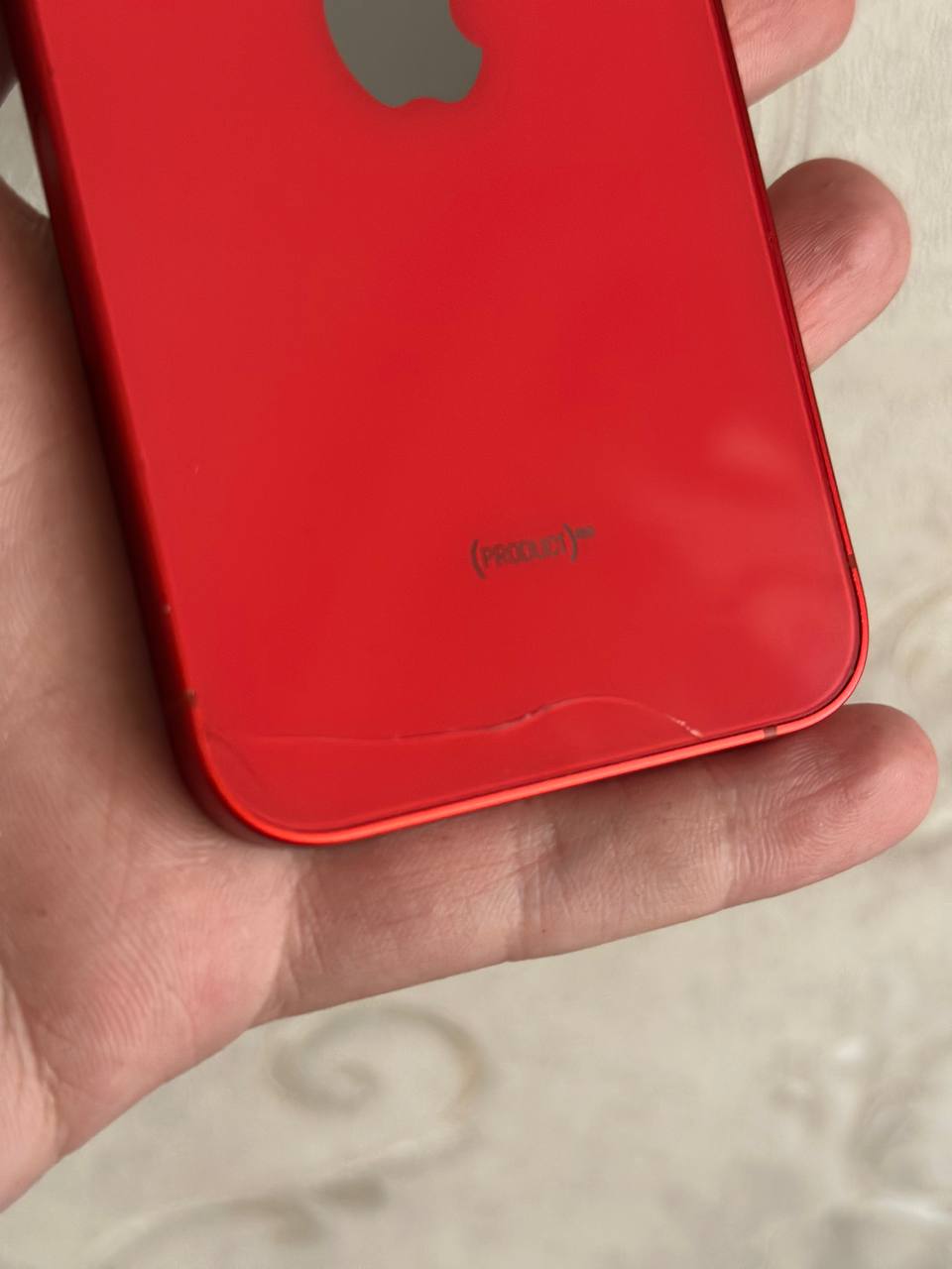 iPhone 12 Mini с разбитым задним стеклом
