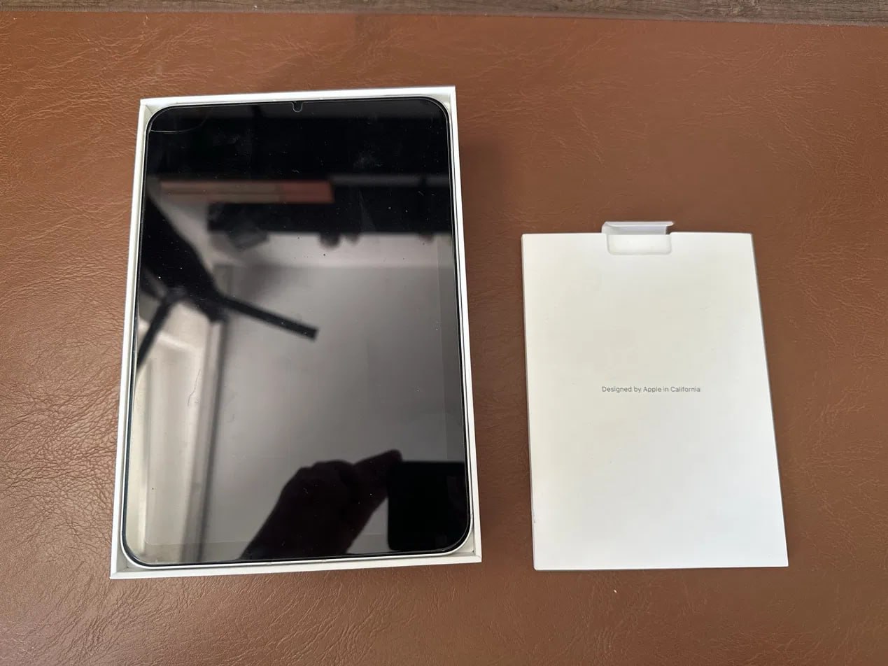 Apple iPad mini 6 64GB Wi-Fi + Cellular (5G) Starlight + чехол Smart Folio
