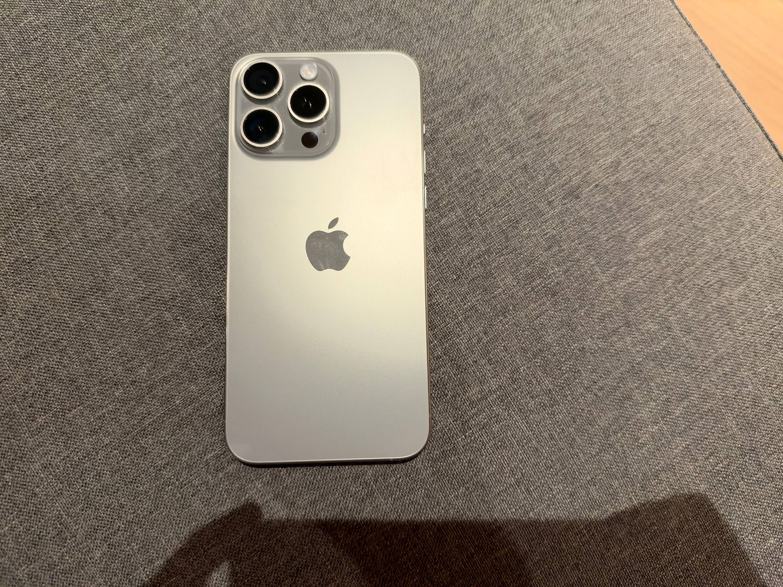 iPhone 15 Pro Max 256 ГБ