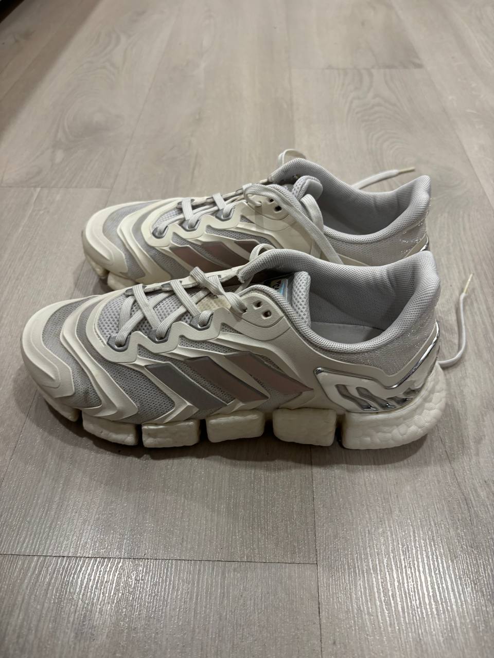 Кроссовки Adidas, размер 255 мм