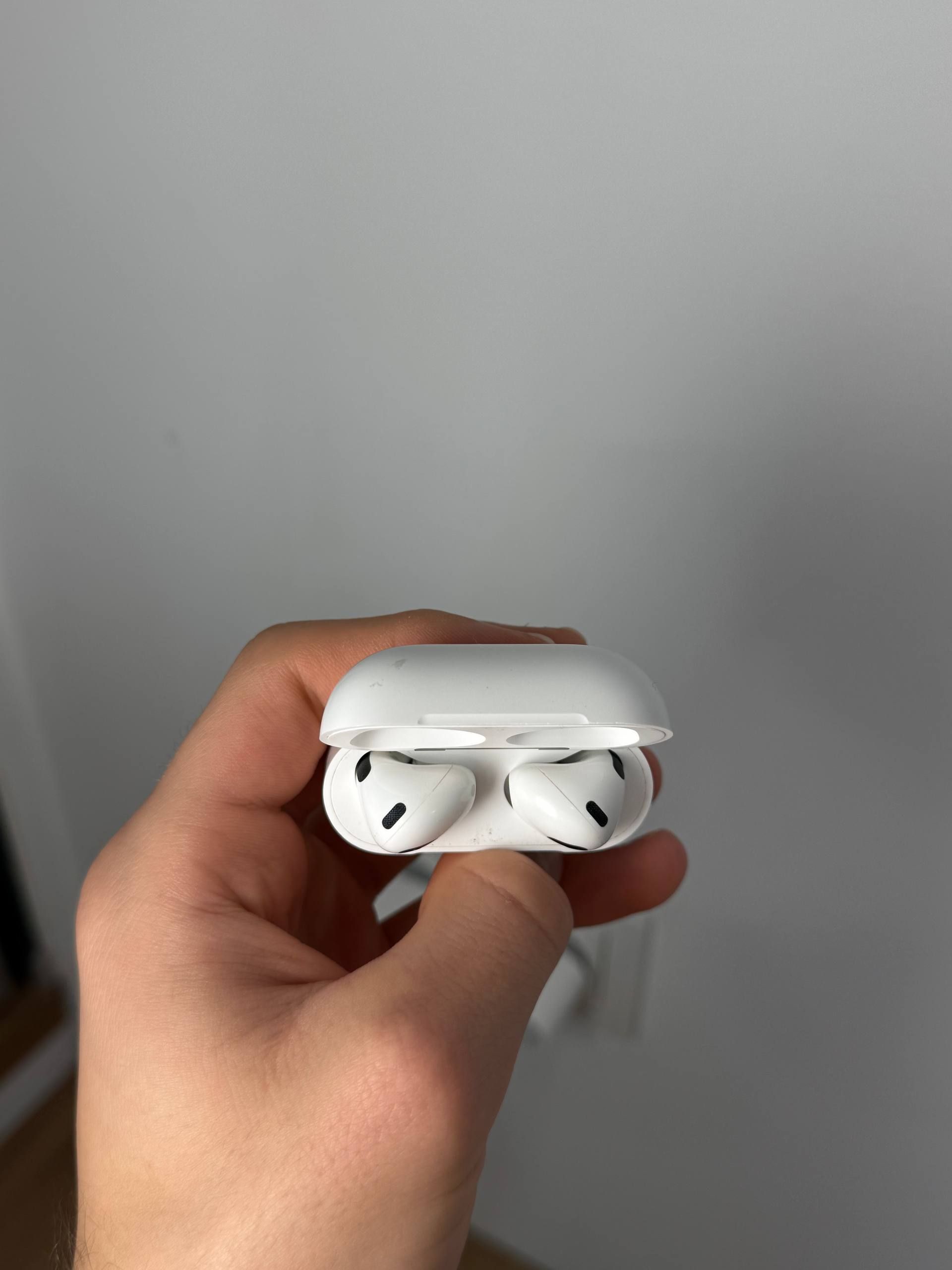 Apple AirPods 3-го поколения
