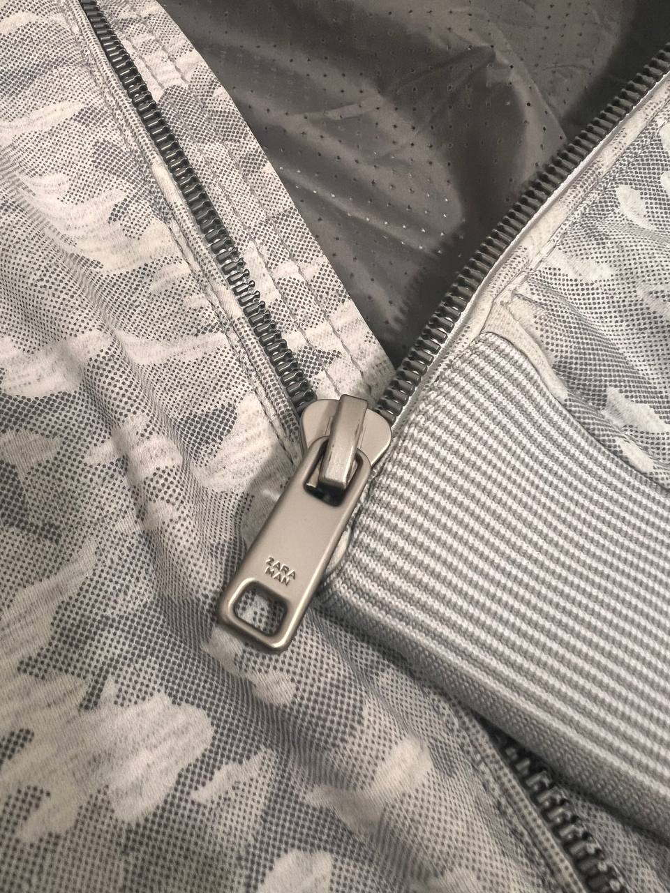 Куртка бомбер Zara, размер M