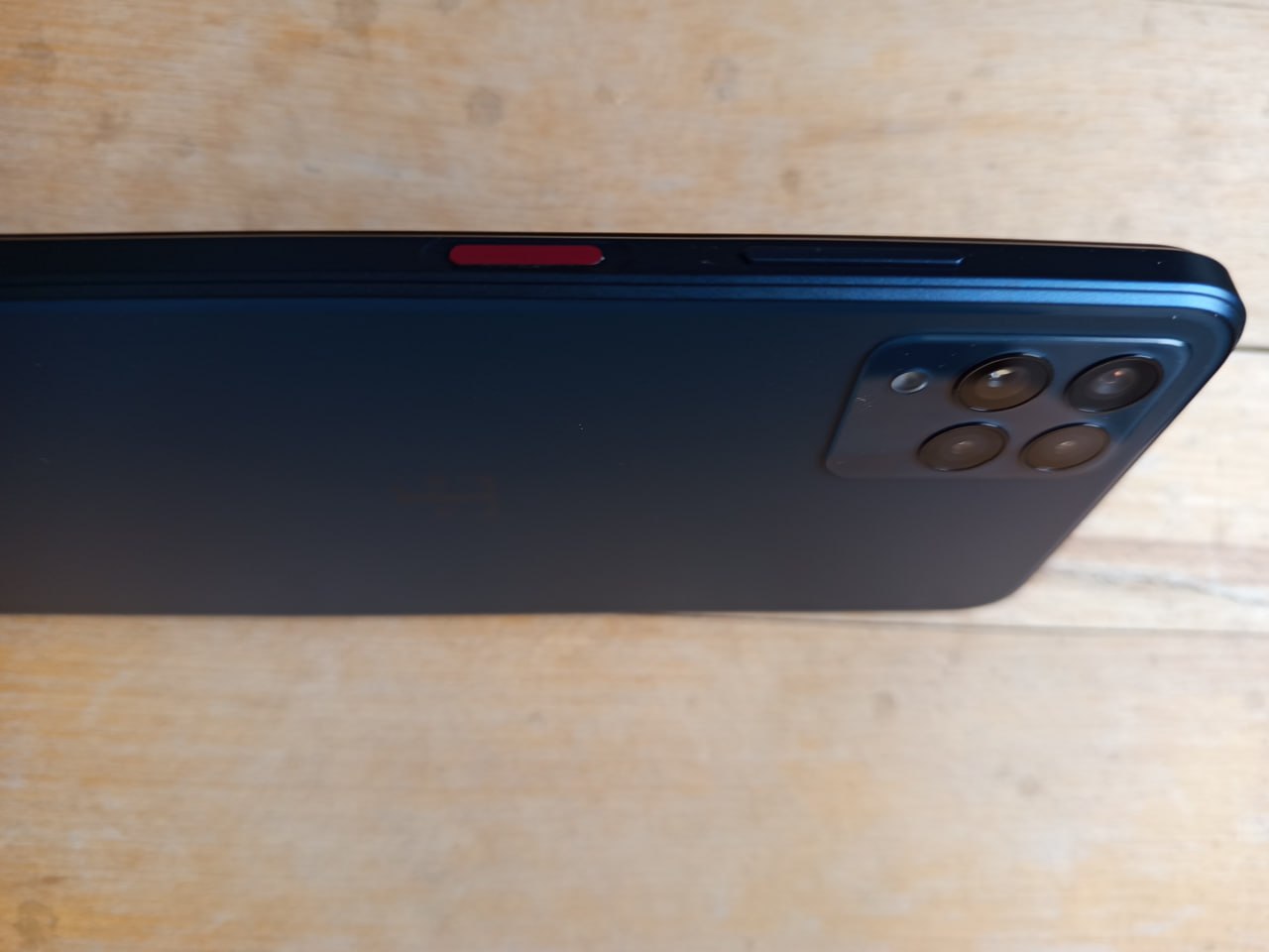 T Phone Pro 5G 6/256 ГБ