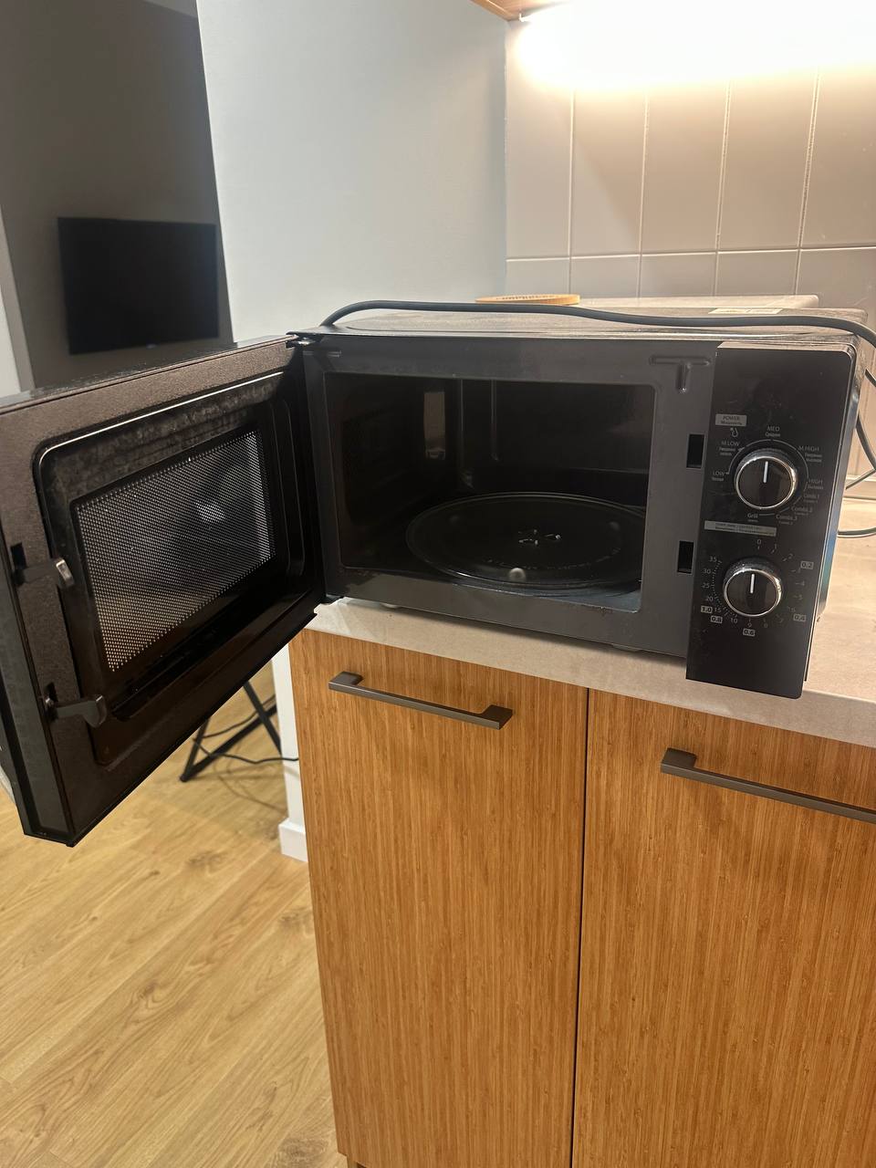 Микроволновая печь Toshiba