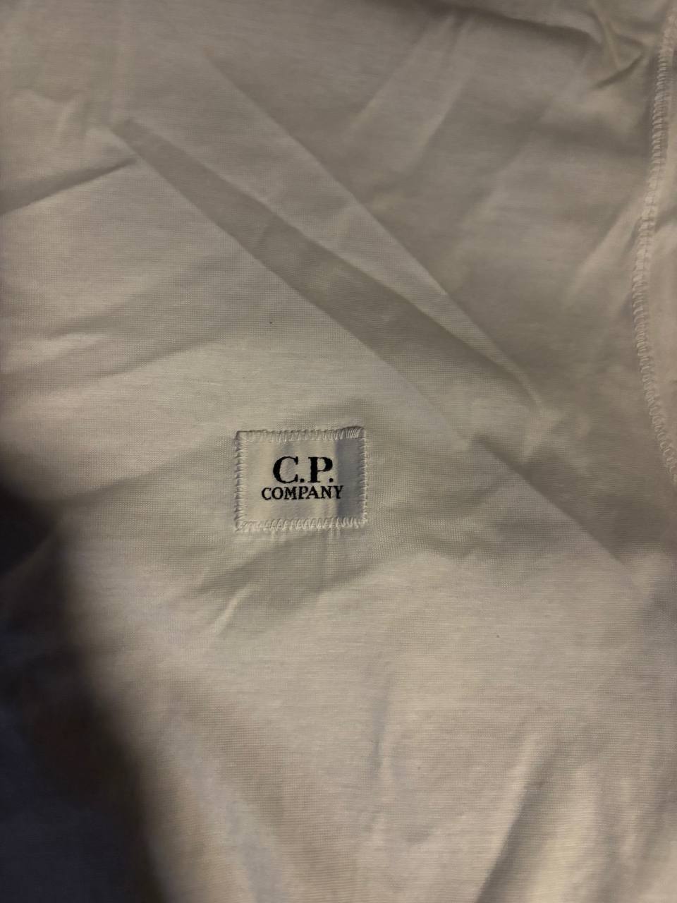 Футболка C.P. Company оригинальная, размер M
