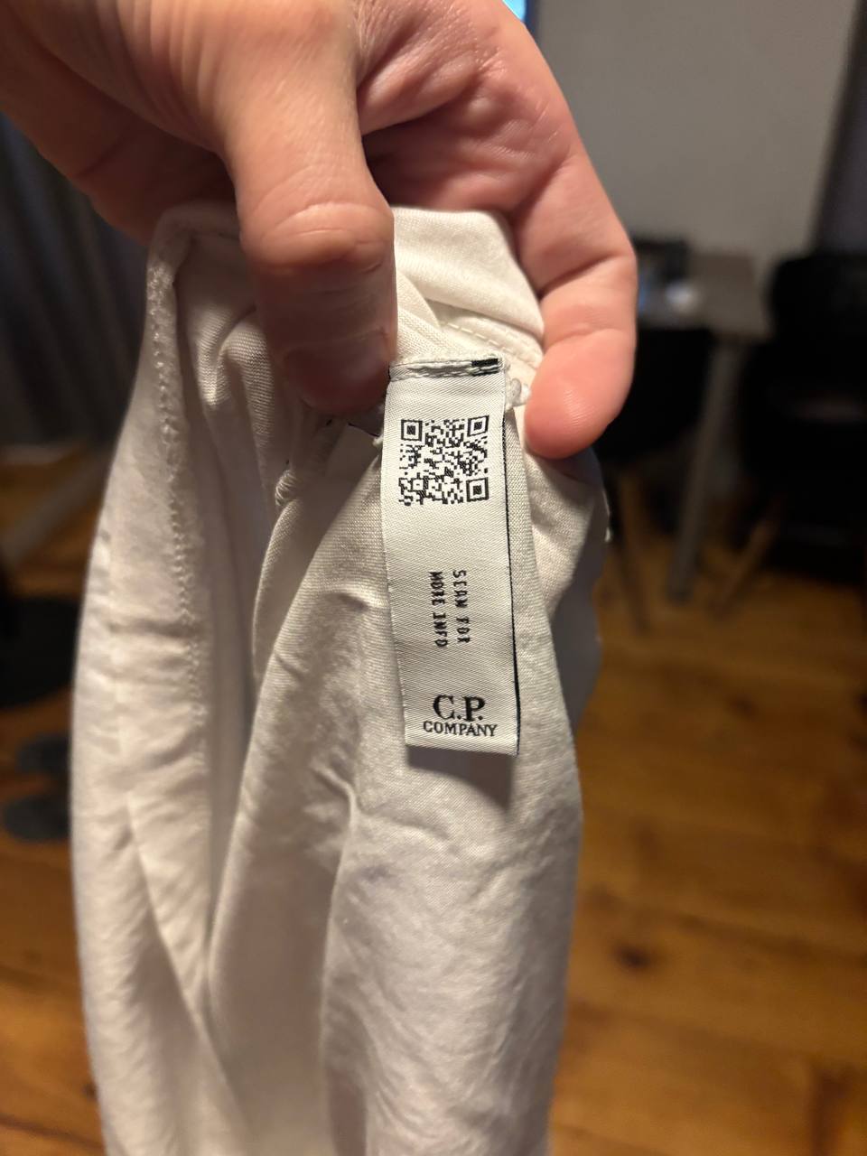 Футболка C.P. Company оригинальная, размер M