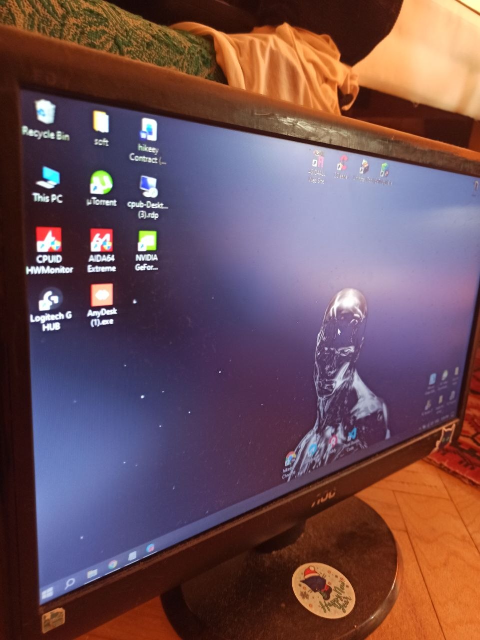 Монитор AOC e950Swn 18.5"