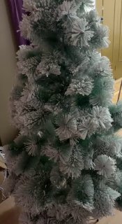 Искусственная заснеженная елка 180 см