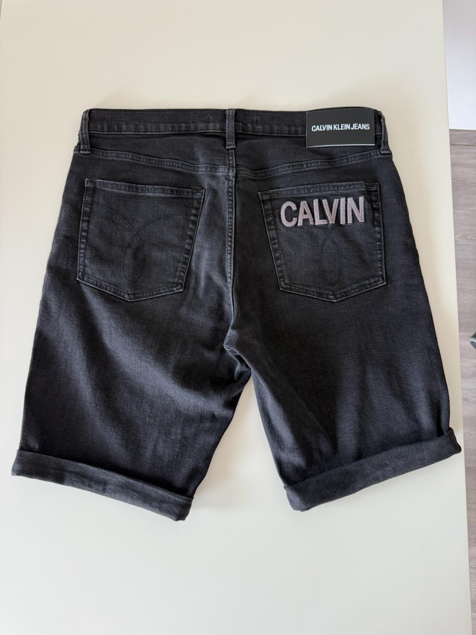Шорты мужские джинсовые Calvin Klein