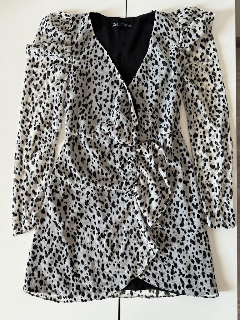 Платье Zara XS