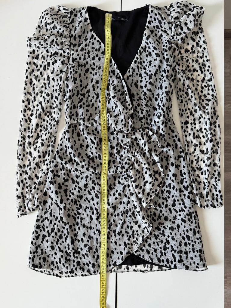 Платье Zara XS