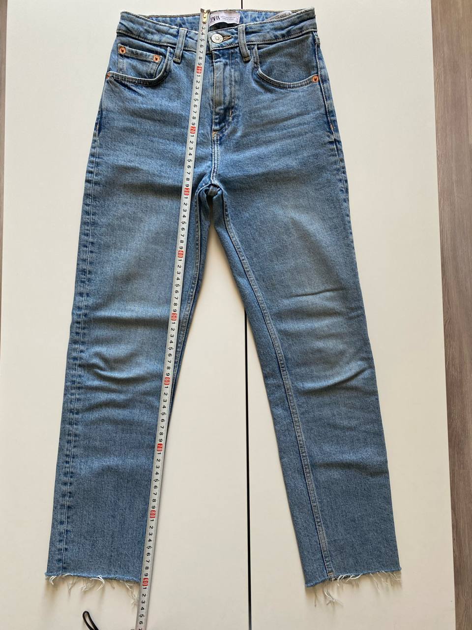Джинсы Zara женские, EUR 34