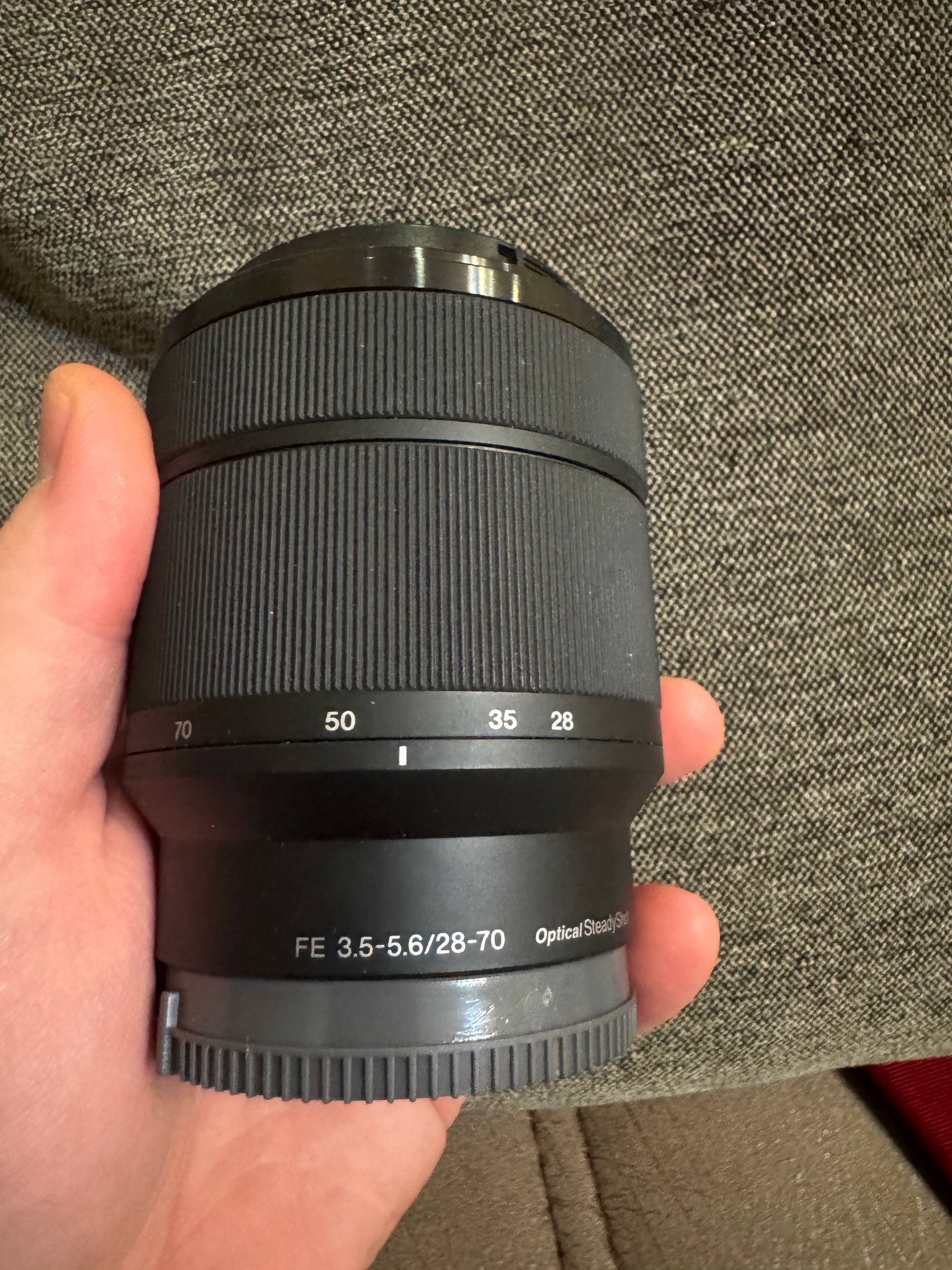 Объектив Zeiss 55mm f/1.8 для Sony E