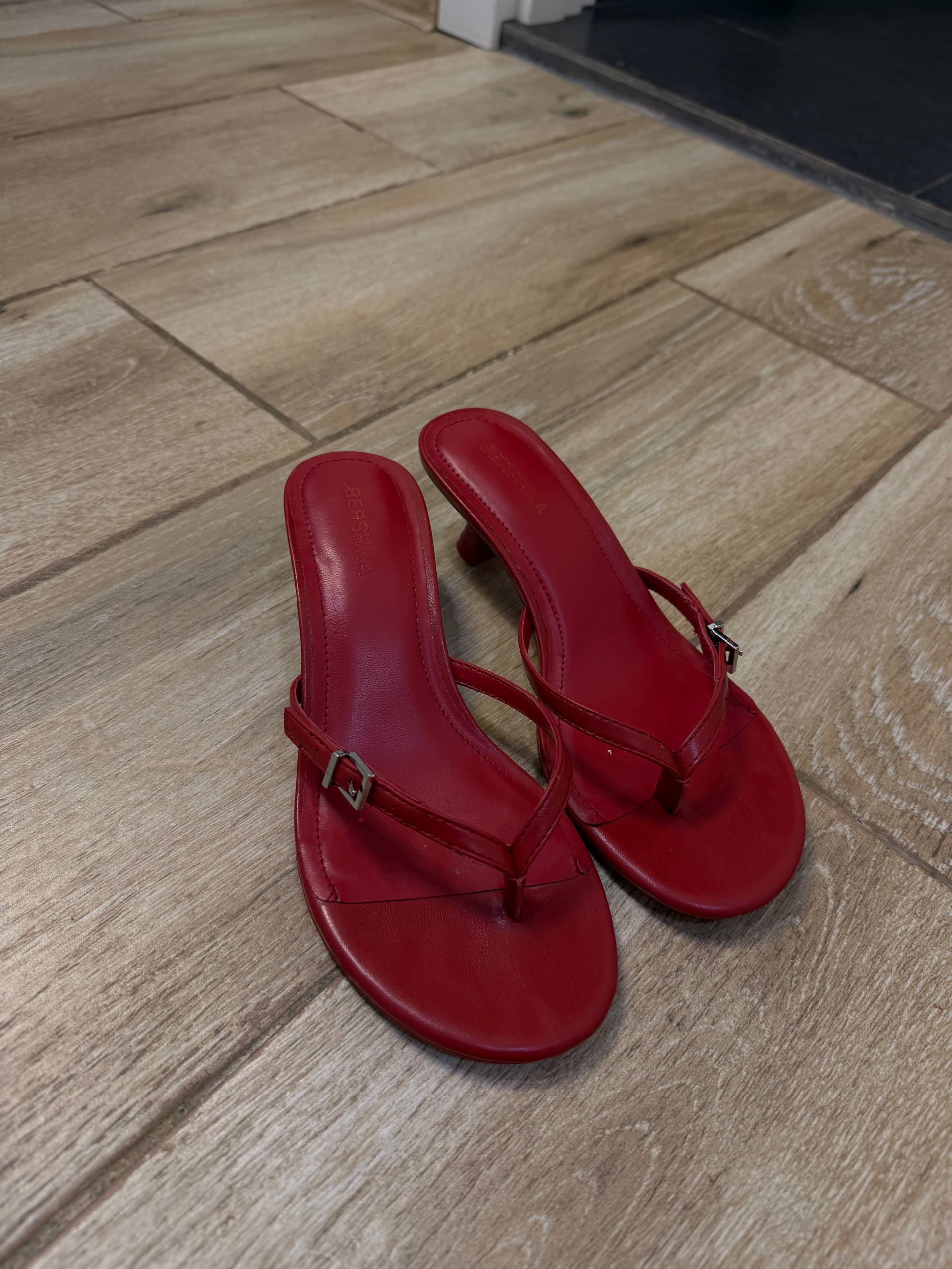 Мюли на низком каблуке Bershka, размер 35