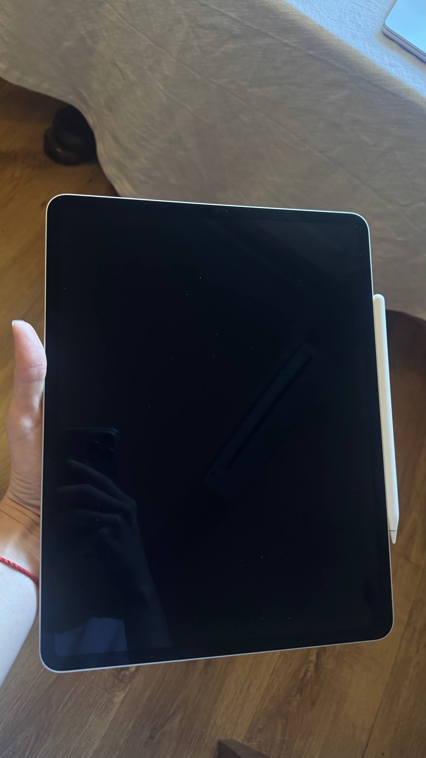 iPad Pro 12.9" (M2, 256GB, Wi-Fi) + Apple Pencil 2