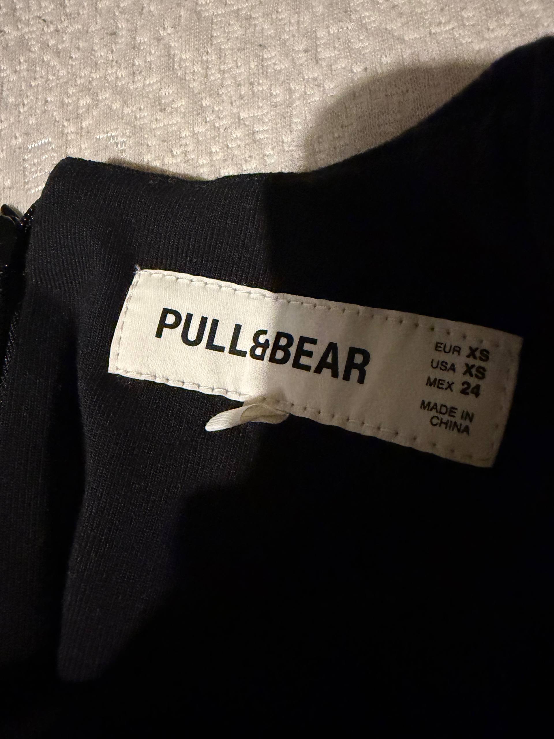 Платье Pull&Bear размер XS