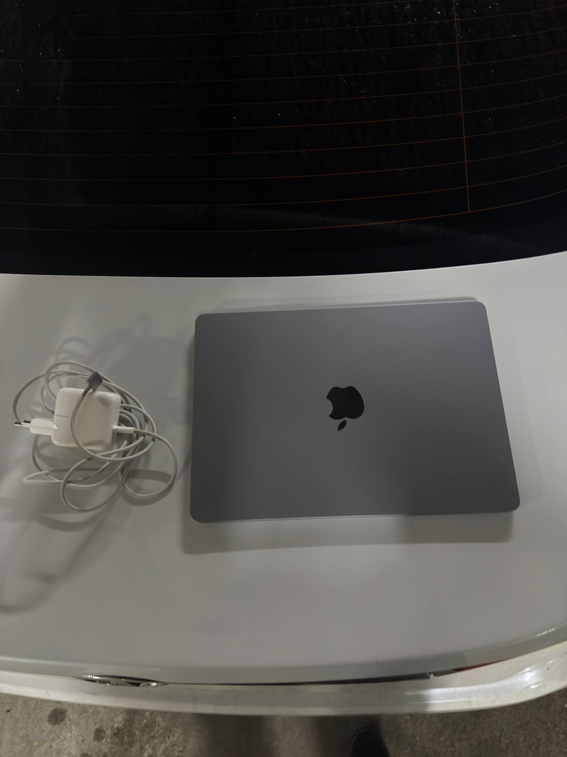 MacBook Air 13.6" чип M2 16 ГБ RAM 256 ГБ SSD