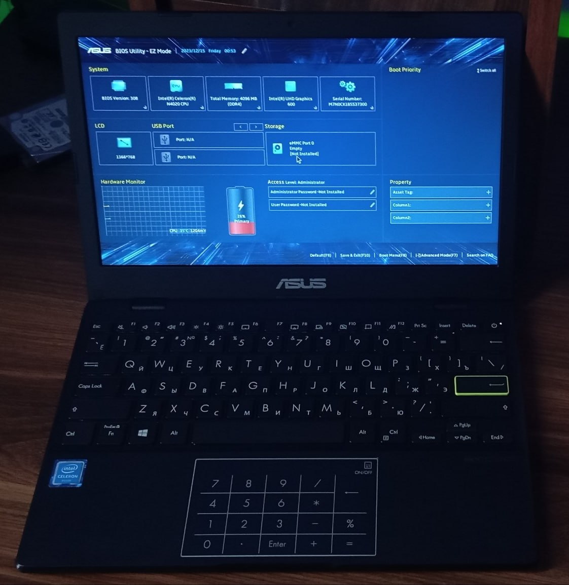 Ноутбук Asus E210M (Celeron N4020, 4GB RAM)