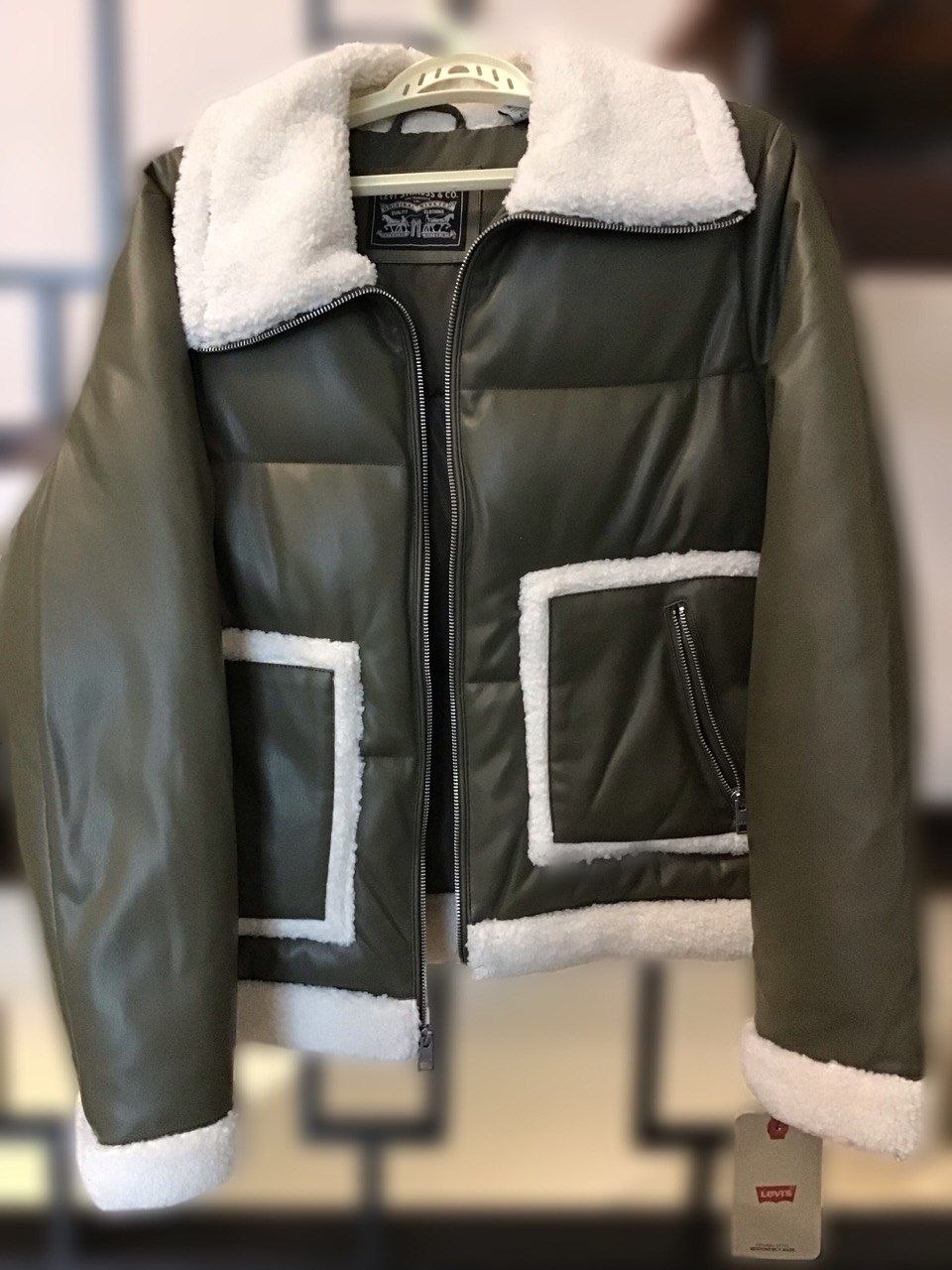 Куртка Levis (новая) размер XL