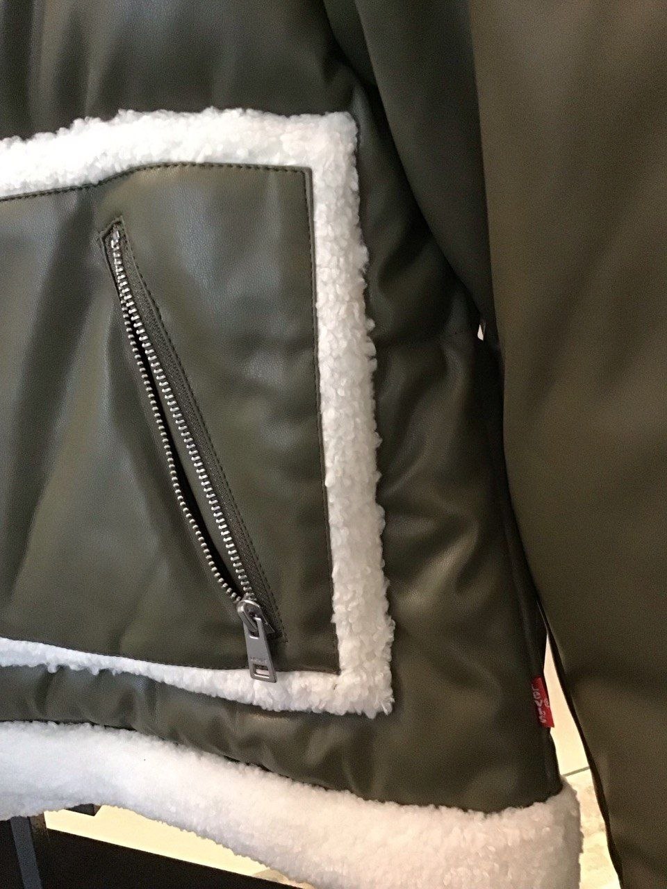 Куртка Levis (новая) размер XL