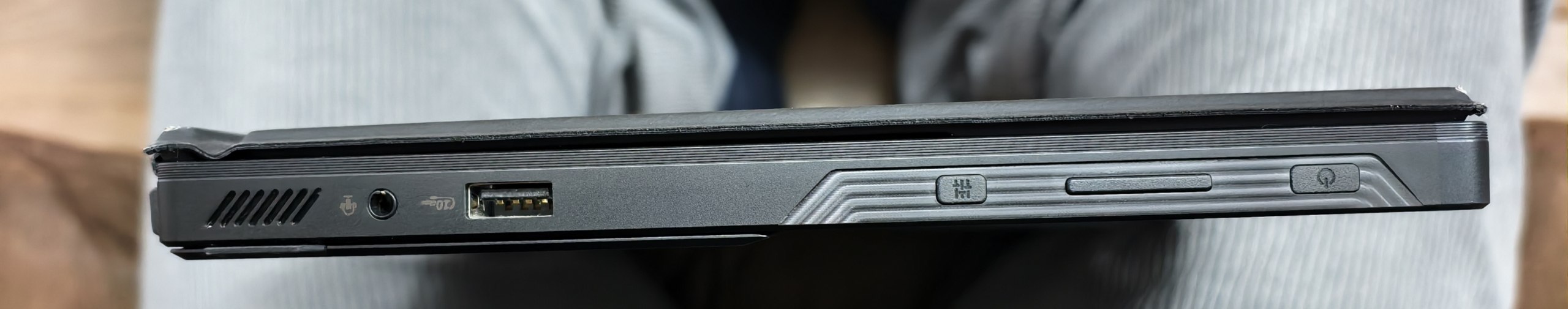 Ноутбук-трансформер Asus ROG Flow Z13 (2025)