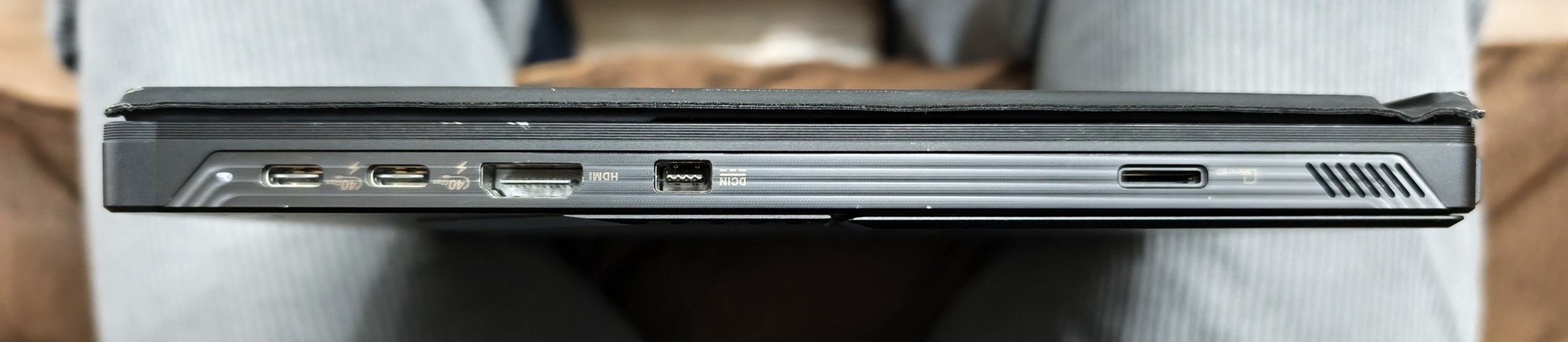Ноутбук-трансформер Asus ROG Flow Z13 (2025)