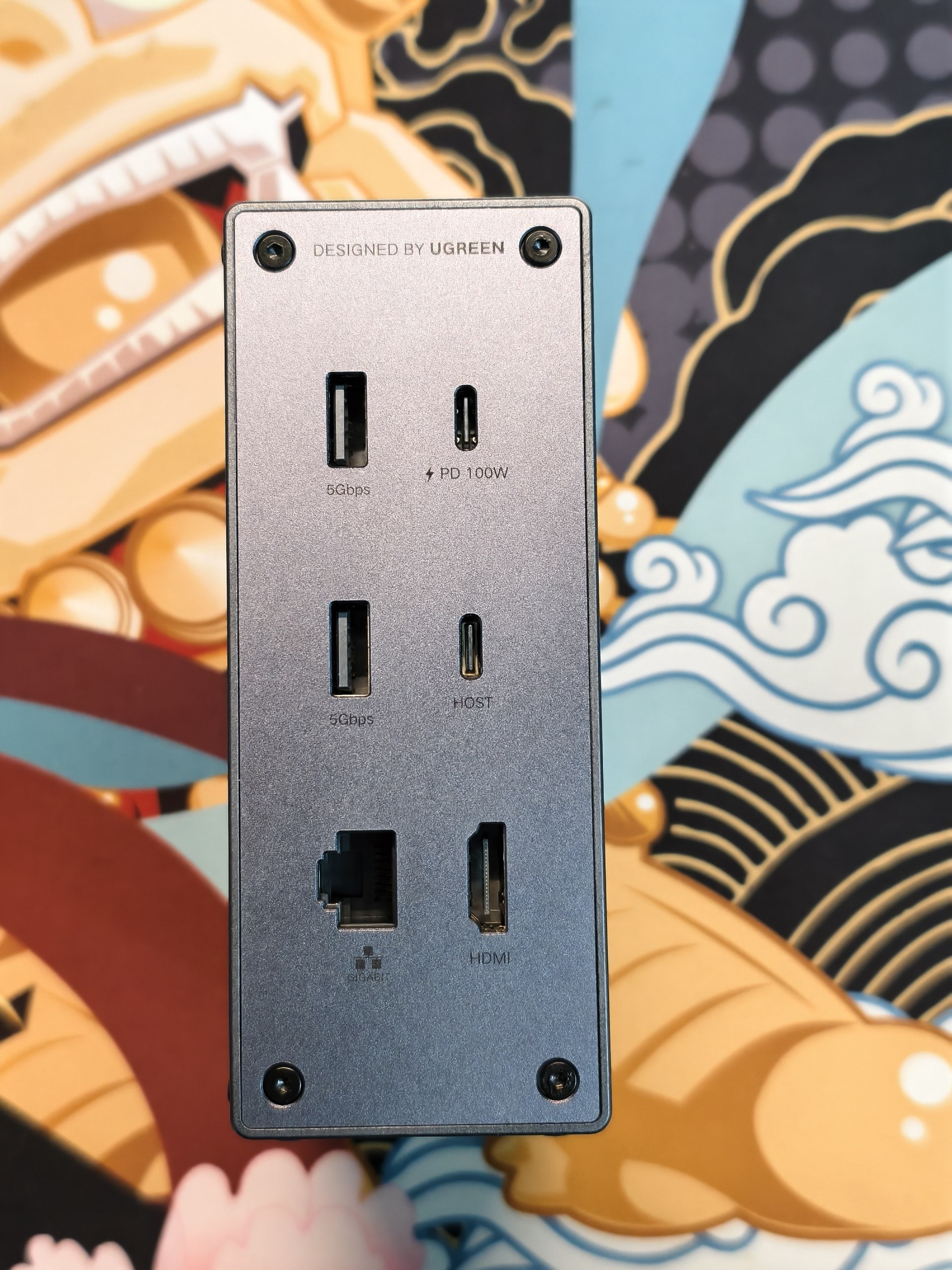 USB-хаб Ugreen Thunderbolt с отсеком для SSD