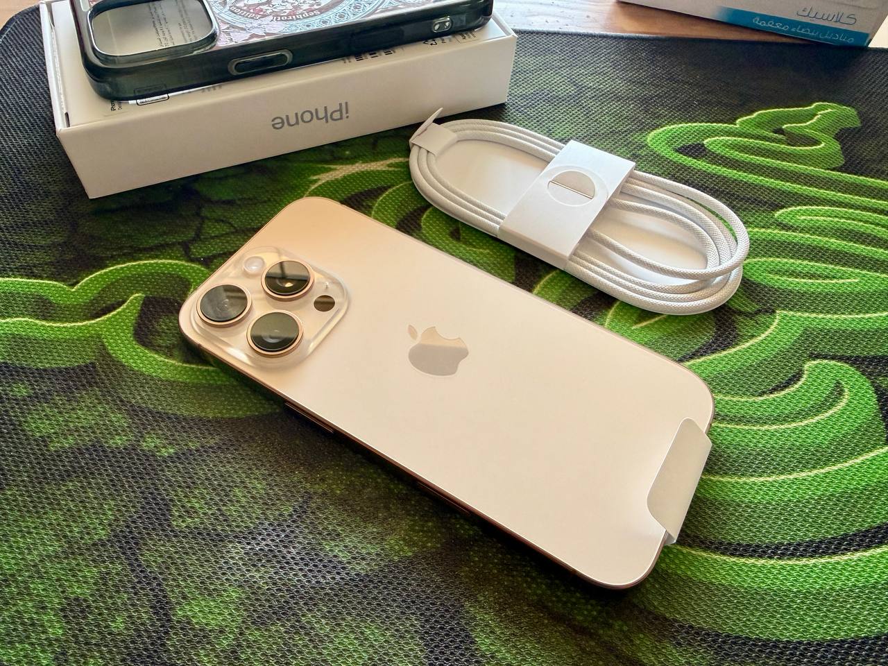 iPhone 16 Pro Desert Titanium 512 GB