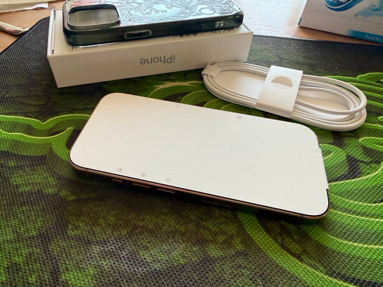 iPhone 16 Pro Desert Titanium 512 GB