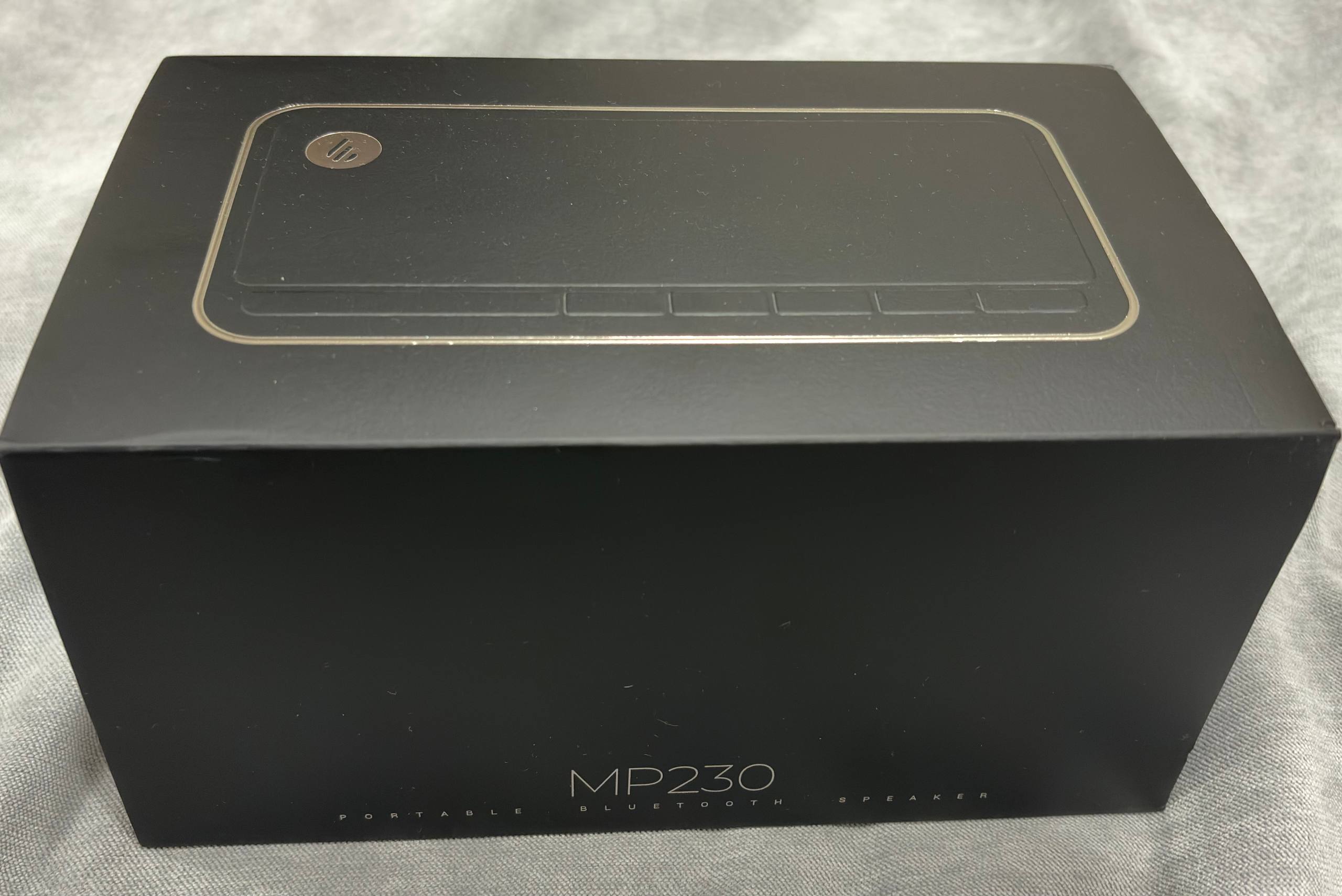 Портативная колонка Edifier MP230