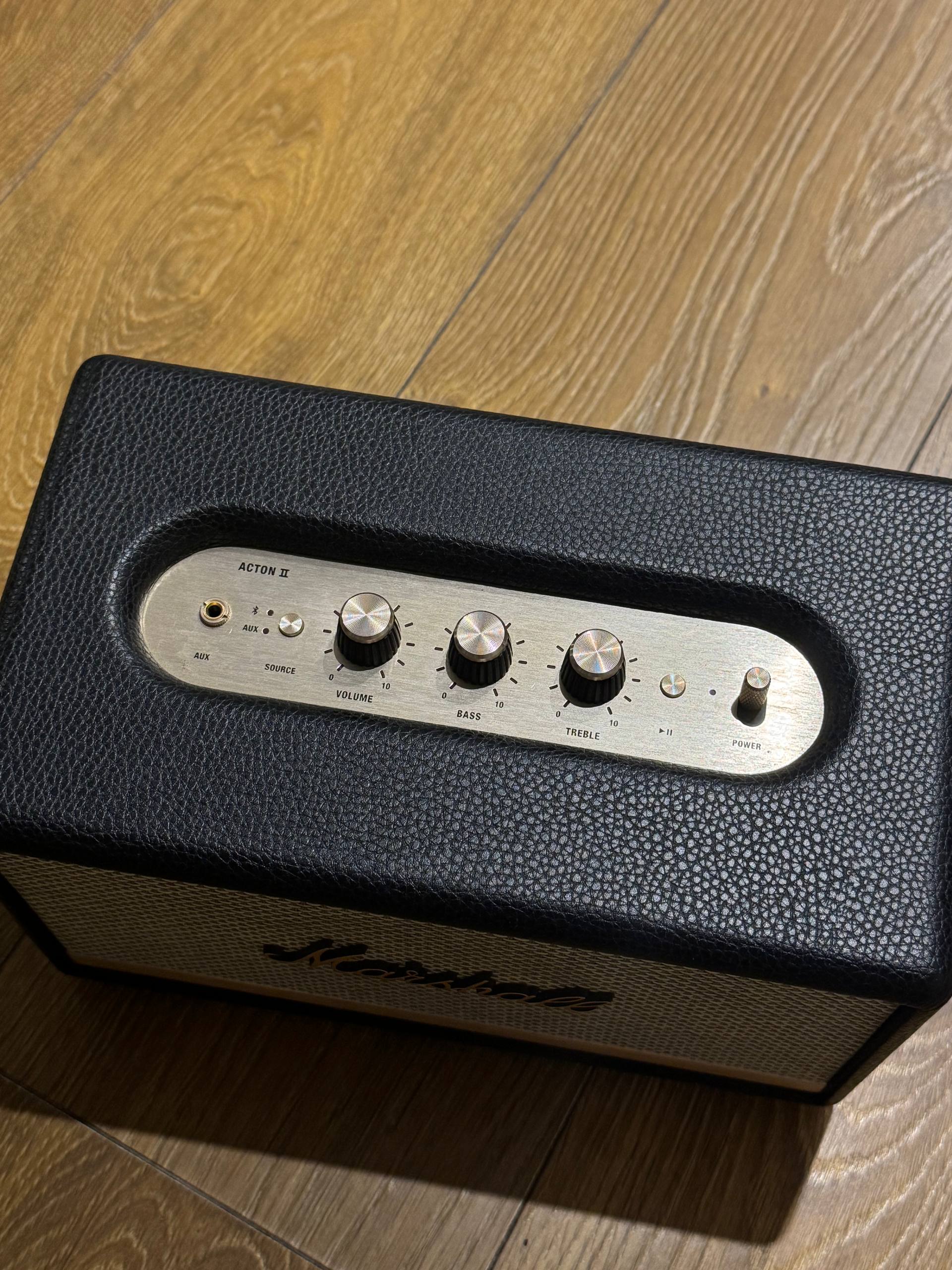 Колонка Marshall Acton II