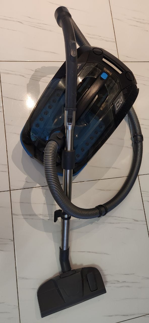 Моющий пылесос Thomas Drybox Amfibia 788/M