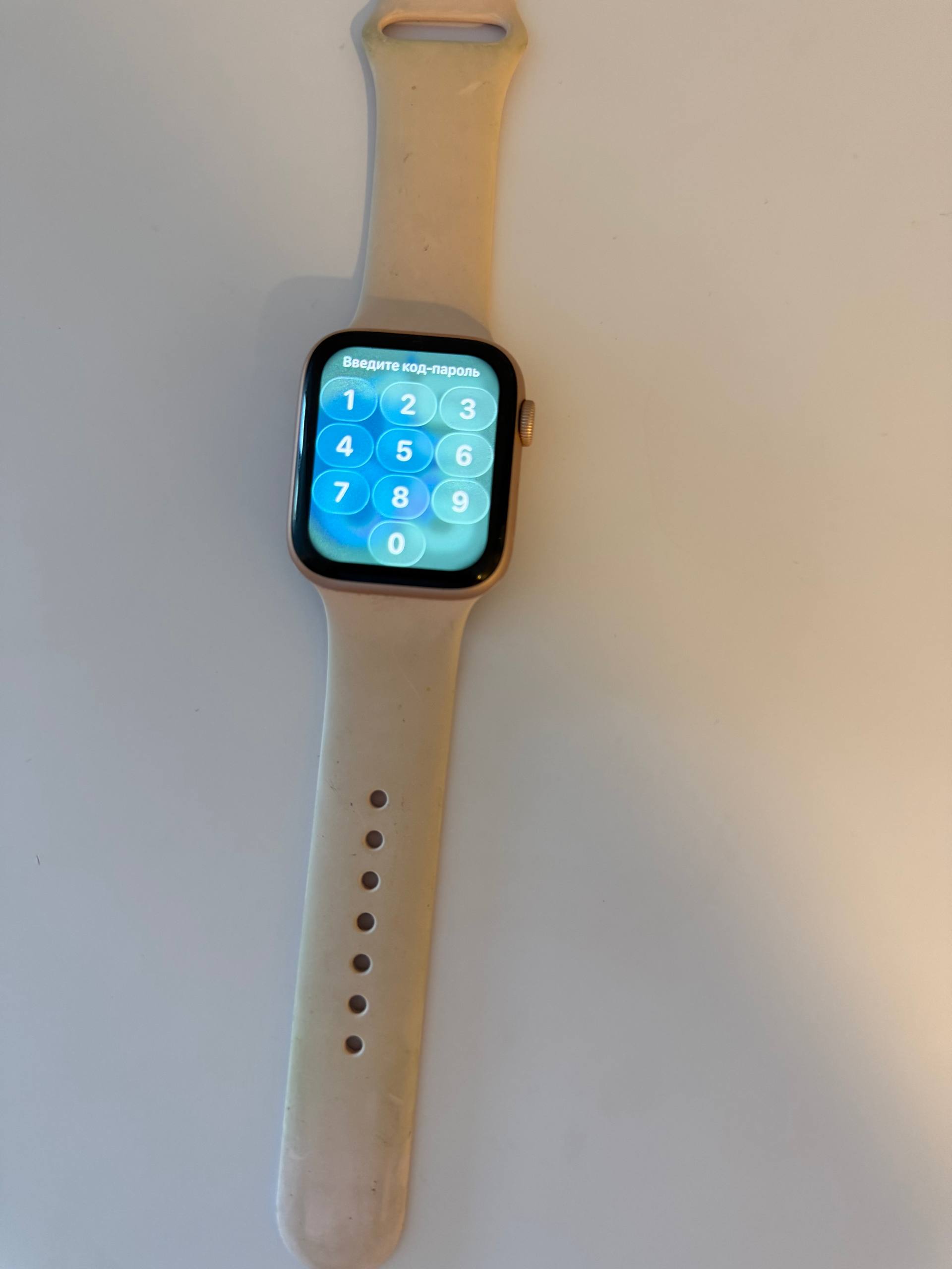 Apple Watch Series 6 44 мм