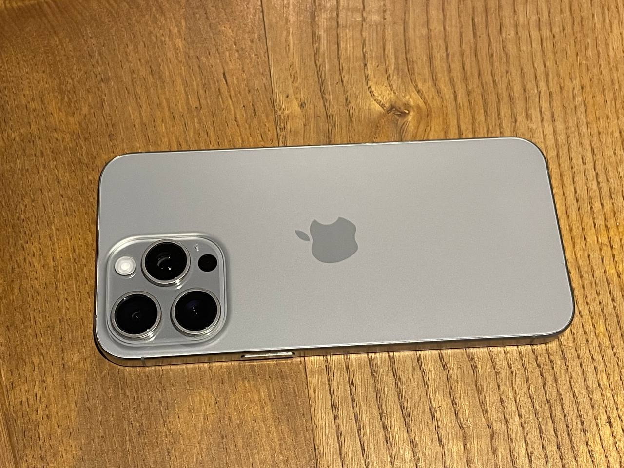 iPhone 15 Pro Max 256GB (sim+eSIM)