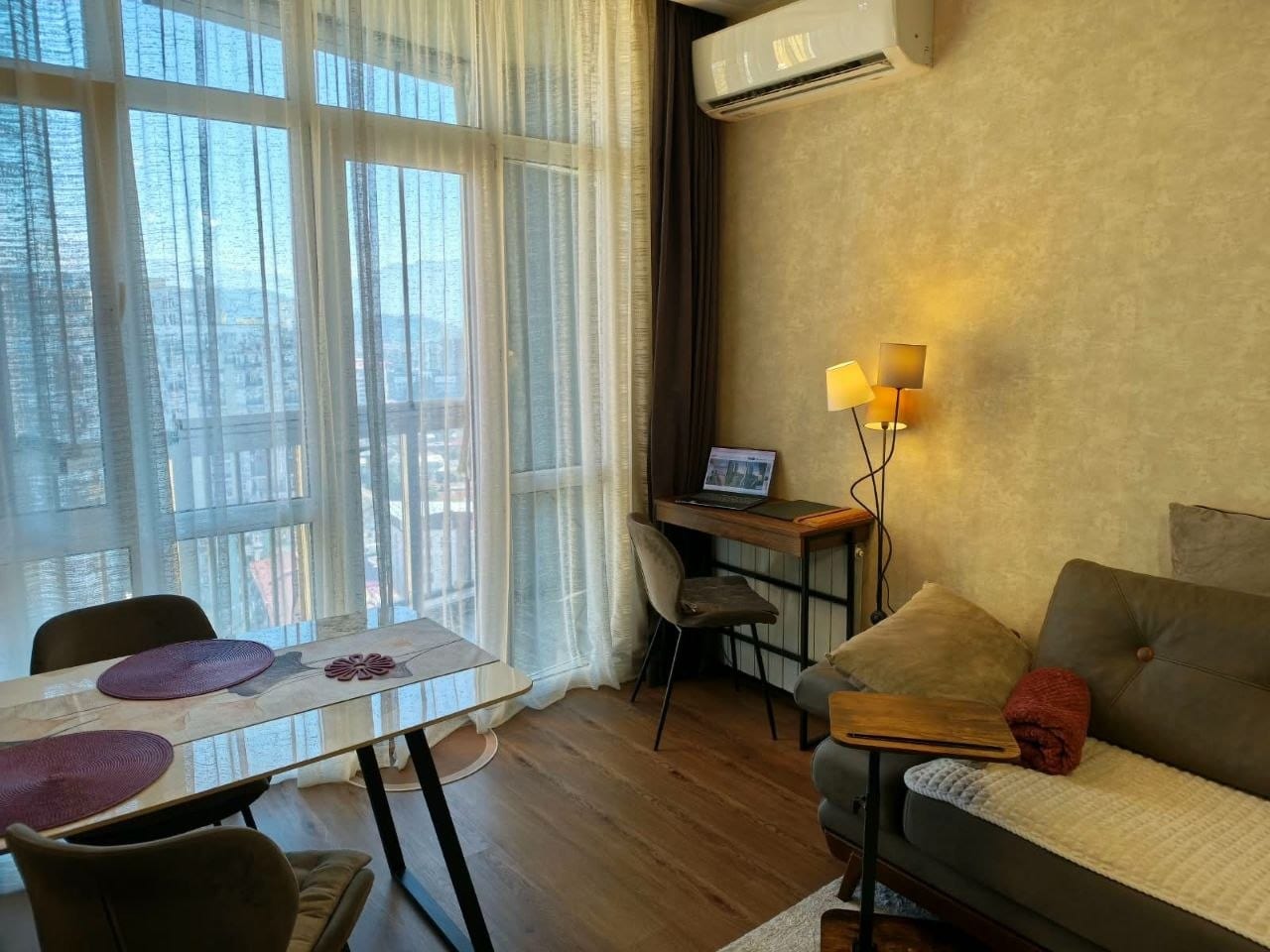 DS Chavchavadze 2 — квартира 1+1, 65 кв.м, 17 этаж