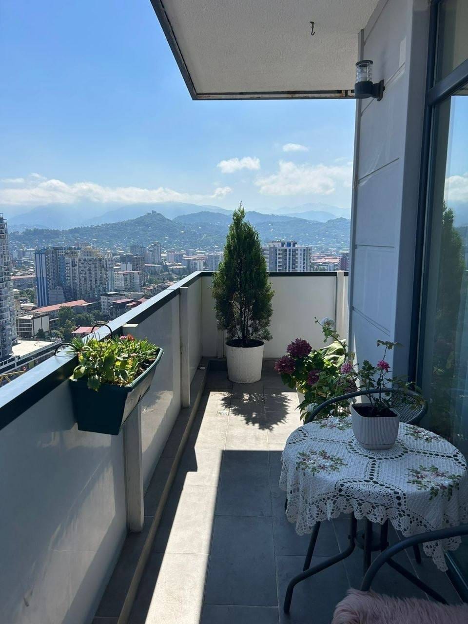 Intourist Residence — аренда квартиры 1+1, 84 кв.м, 24 этаж, вид на море