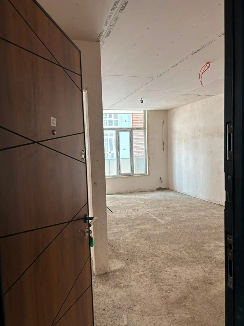 Bat Towers, 48,6 м², 4/18, Батуми, ул. Реджеба Нижарадзе 3