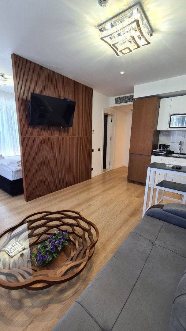 Квартира 53 м² в ЖК Bianca Batumi (Ibis Hotel), Батуми — ул. Леха и Марии Качиньских, 5