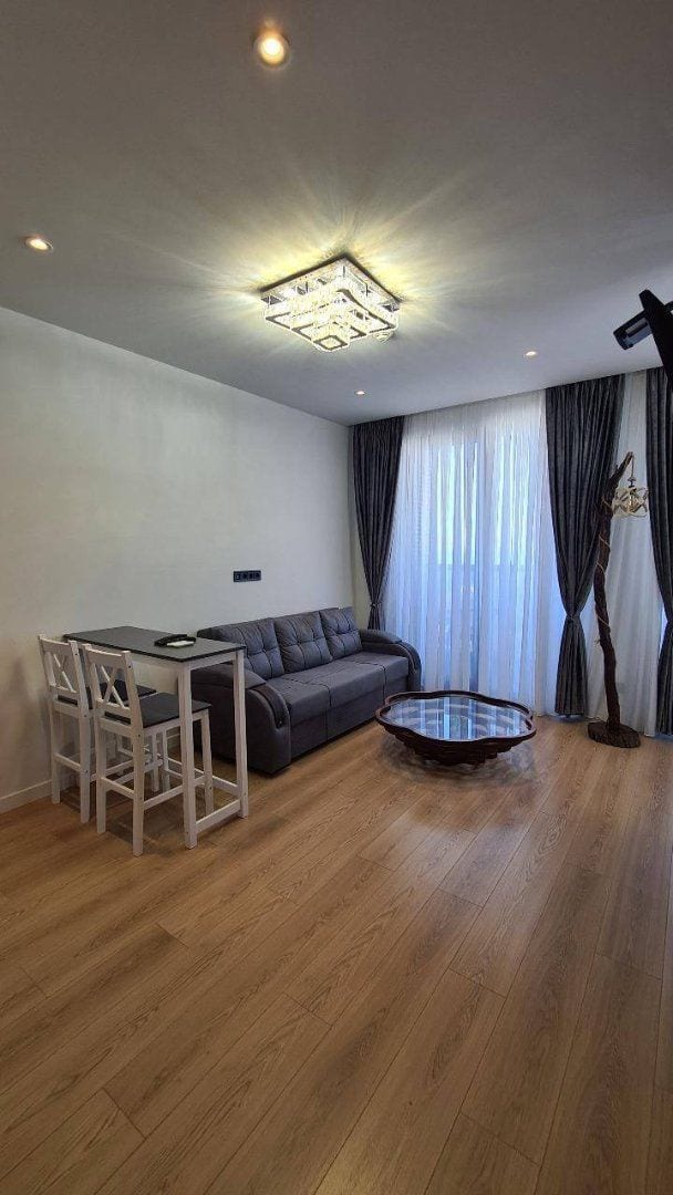 Квартира 53 м² в ЖК Bianca Batumi (Ibis Hotel), Батуми — ул. Леха и Марии Качиньских, 5