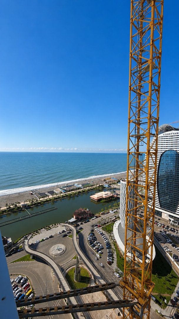 ORBI City блок D1 — студия 28 кв.м, 33 этаж, вид на море