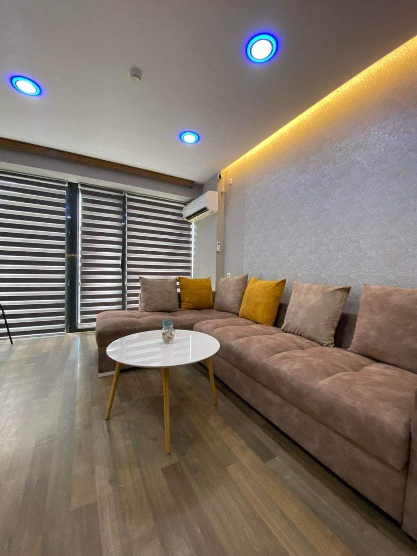 Квартира 50 м², 2 комнаты, Orbi Beach Tower, первая линия, Батуми