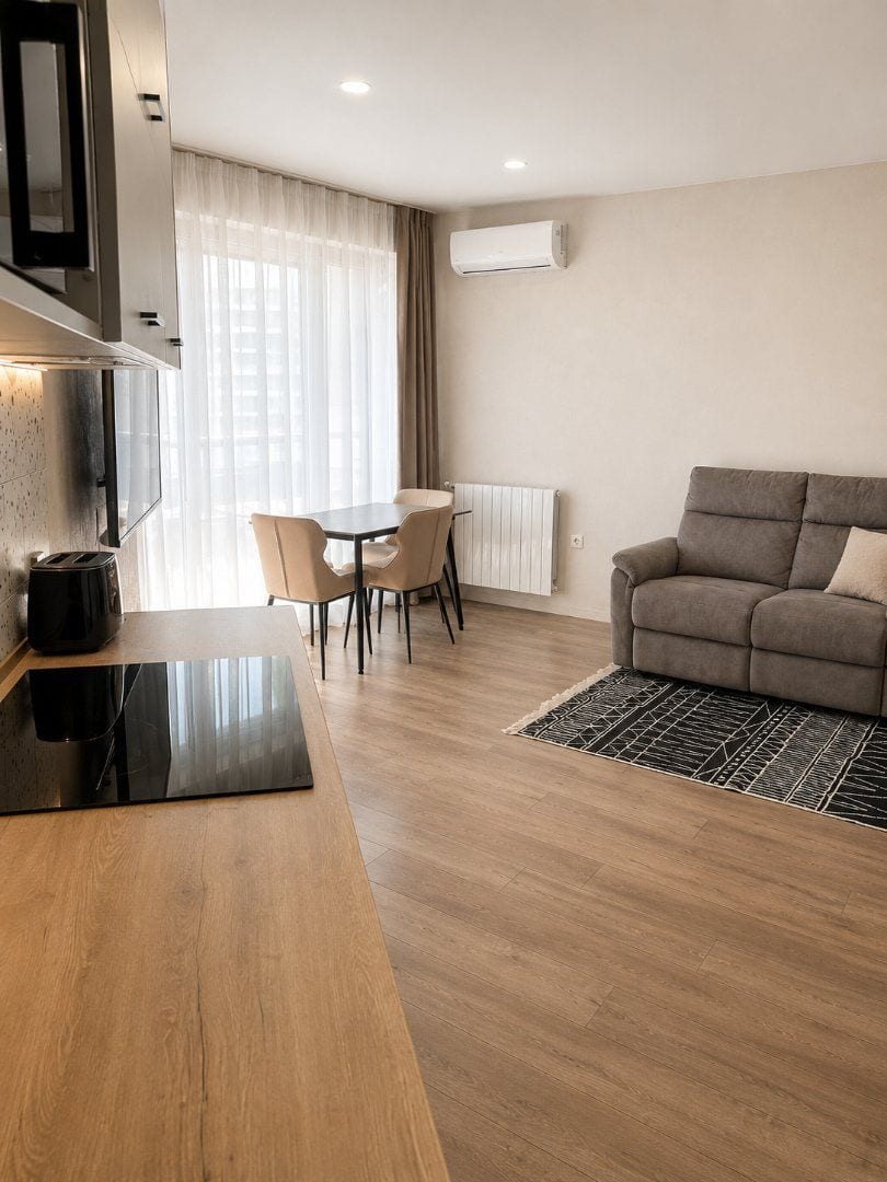 Квартира 41 м², 2 комнаты, Blue Sky Tower, Аллея Героев, Батуми
