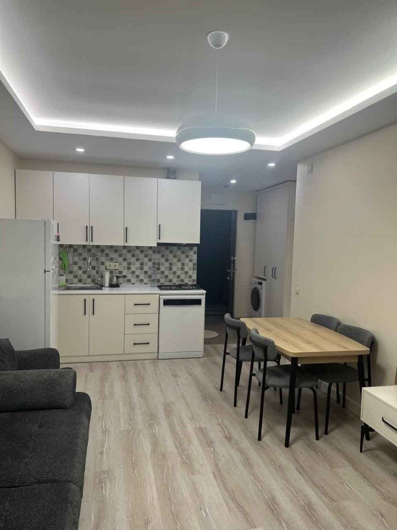 Продается 2-комнатная квартира 56 м² с видом на море, Black Sea Towers, Батуми