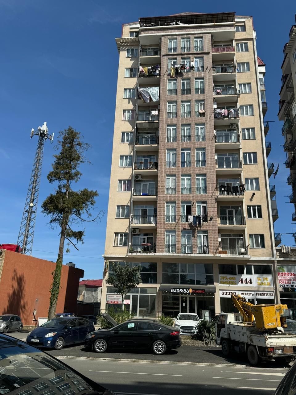 250 м² коммерческое помещение, просп. Фридона Халваши 69а, Батуми
