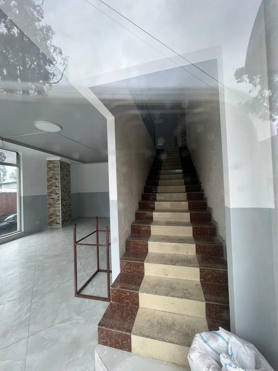 250 м² коммерческое помещение, просп. Фридона Халваши 69а, Батуми
