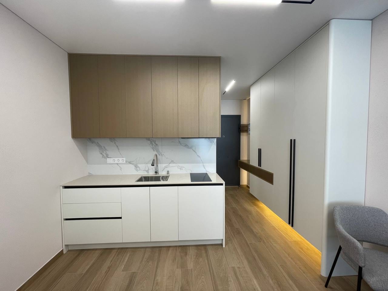 Bagrationi Residence — студия 39 кв.м, 14 этаж, вид на горы