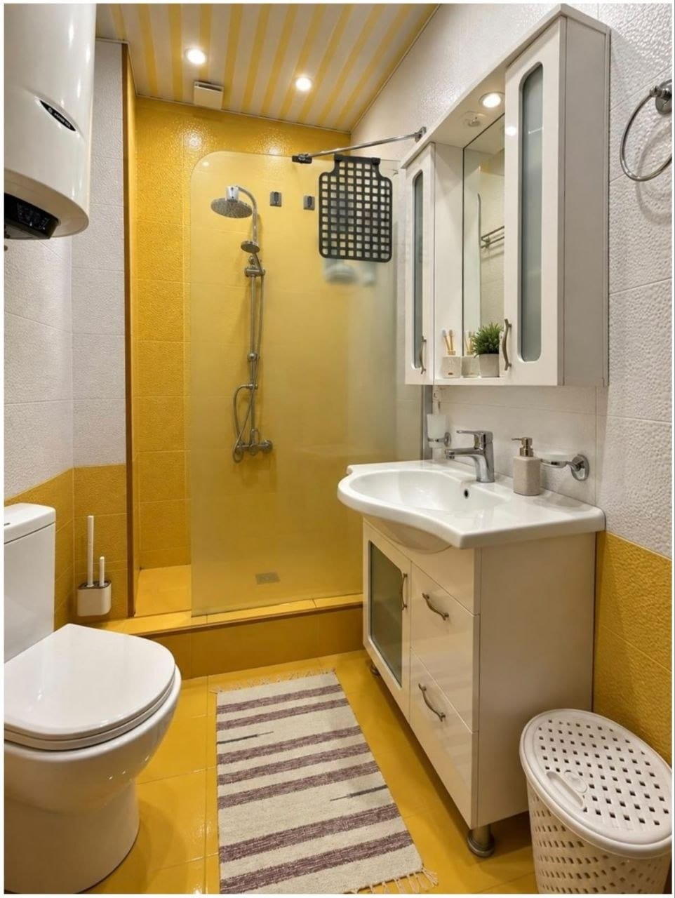 Orbi Plaza — студия 33 кв.м, 19 этаж, панорамный вид на море