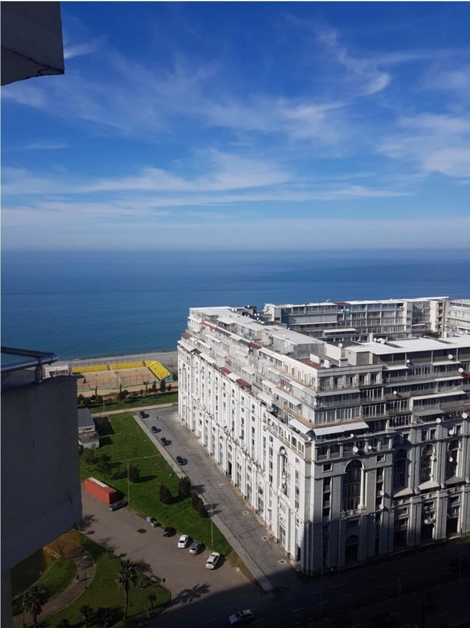 Горгиладзе 98 — 1-комн. квартира 37 кв.м, 24 этаж, вид на город